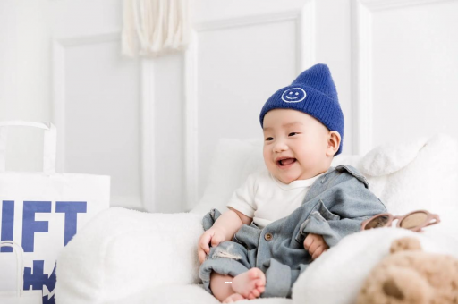 广州供卵包男孩宝宝肚脐多久脱落